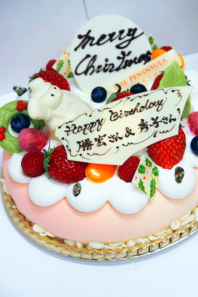 メリークリスマス クリスマスケーキはザ ペニンシュラ東京 ブティック カフェのクリスマス トンプソン 泉美咲月の開運は一日にして成らず